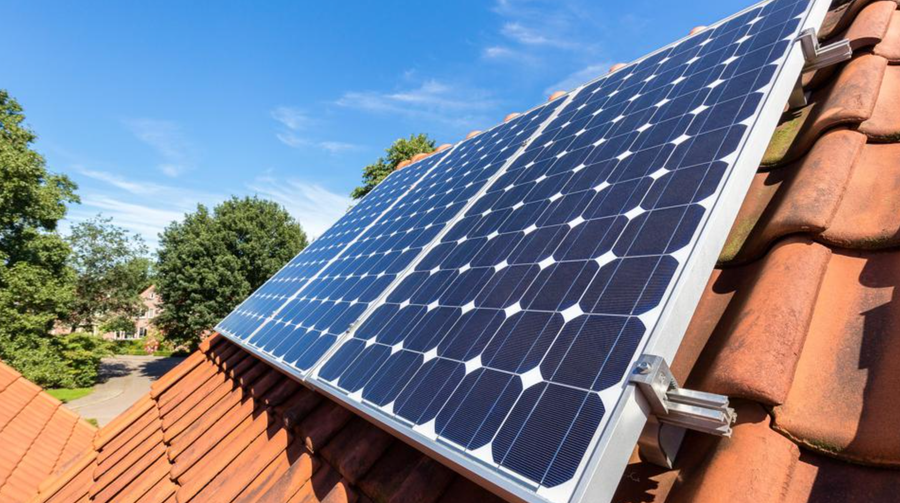 Hybrid Solar Panels on a South Brisbane home